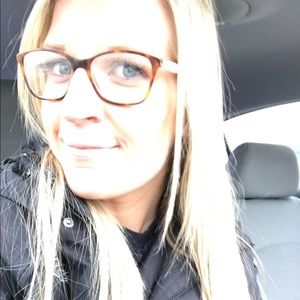 Meet your Posher, Rilea